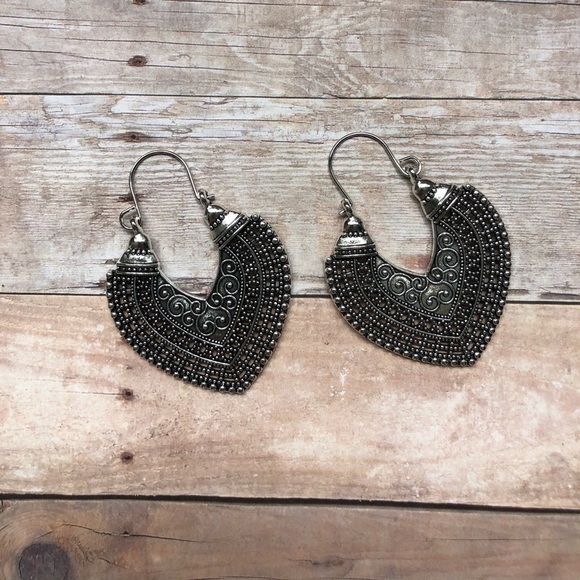 Pointed Mandala Earrings - Picture 1 of 4